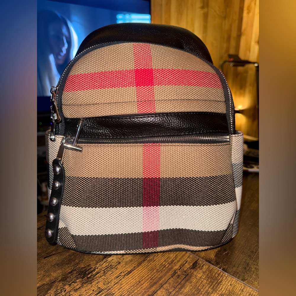 Stylish checkered/ plaid Black and Brown Backpack w silver hardware-leather